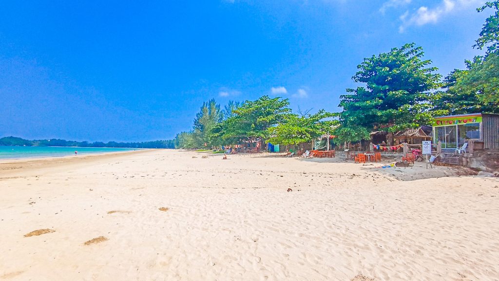 Koh Lanta Island Krabi - Beachfront Resort for sale koh lanta